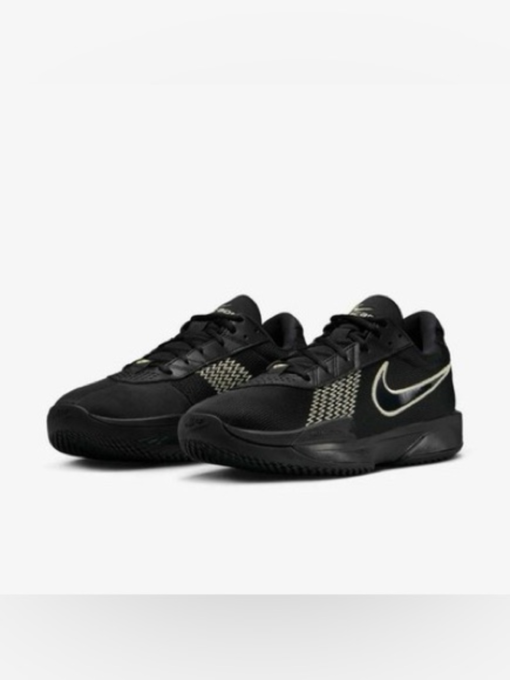 Nike G.T. Cut Academy
Basketball Shoes